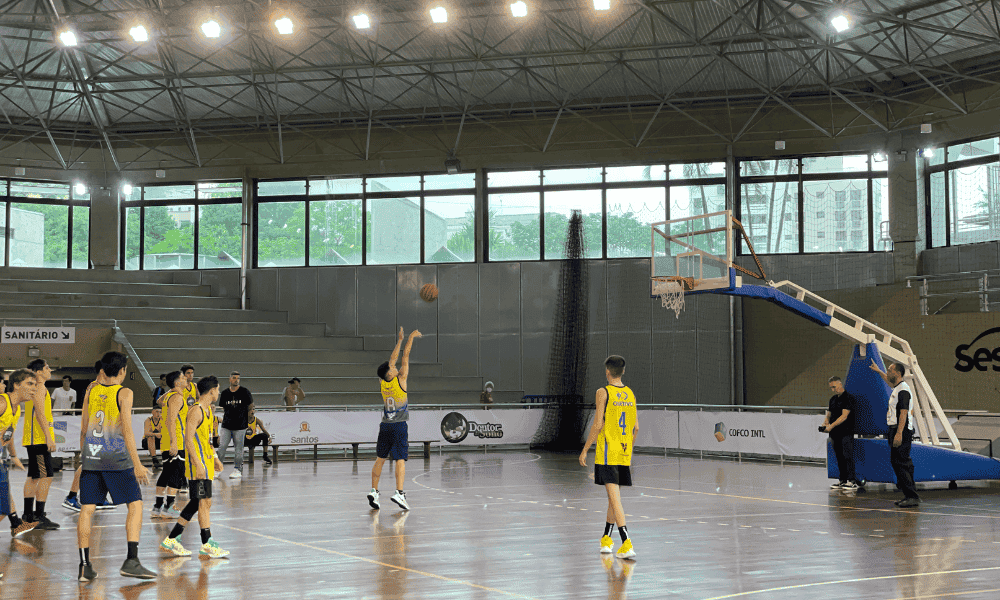 Jean Piaget se classifica e pega o Liceu Santista na próxima fase da 7ª  Copa TV Tribuna de Basquete, copa tv tribuna de basquetebol escolar