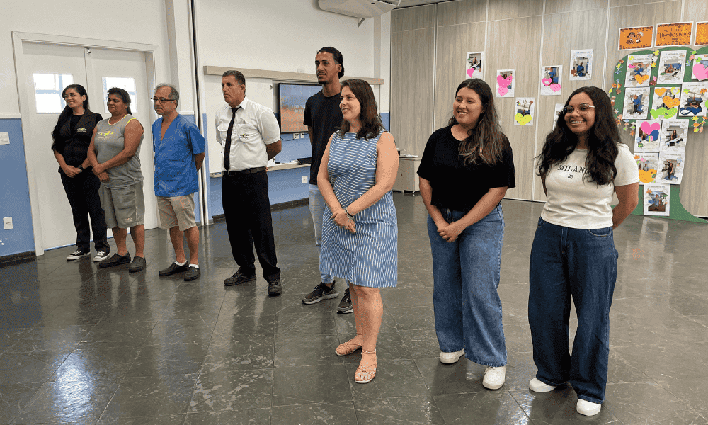 Alunos do JPI e High School celebram Thanksgiving com comidas